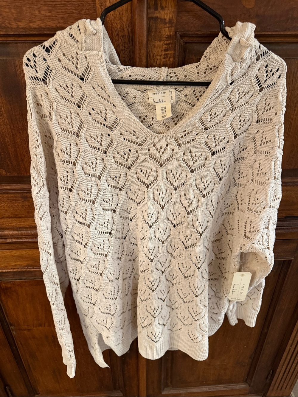 Nicole Miller Artelier Women’s 1X Cream Crochet Hooded Sweater NWT